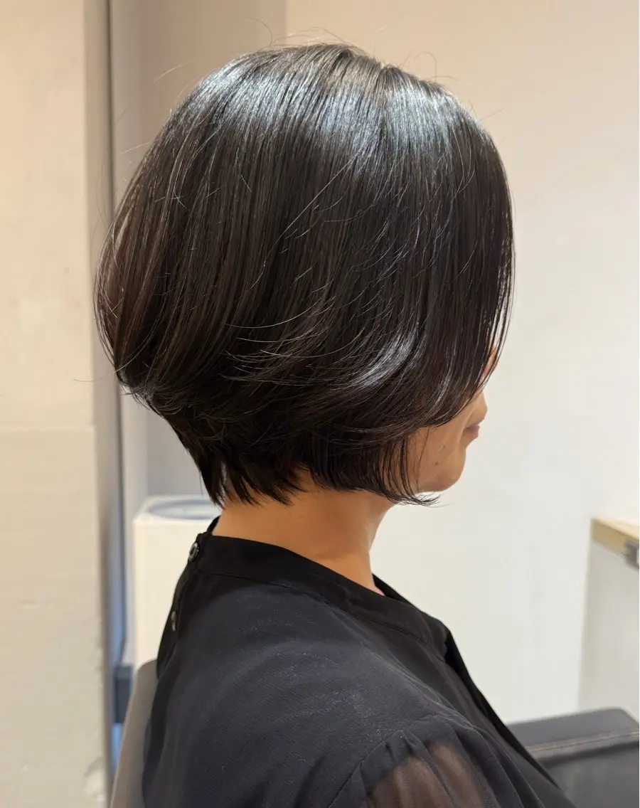 ショート 伊藤 まみのヘアスタイル