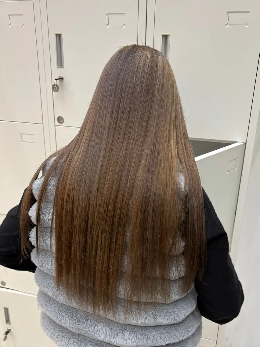 カラー ヘアカラー 齋藤 そらのヘアスタイル