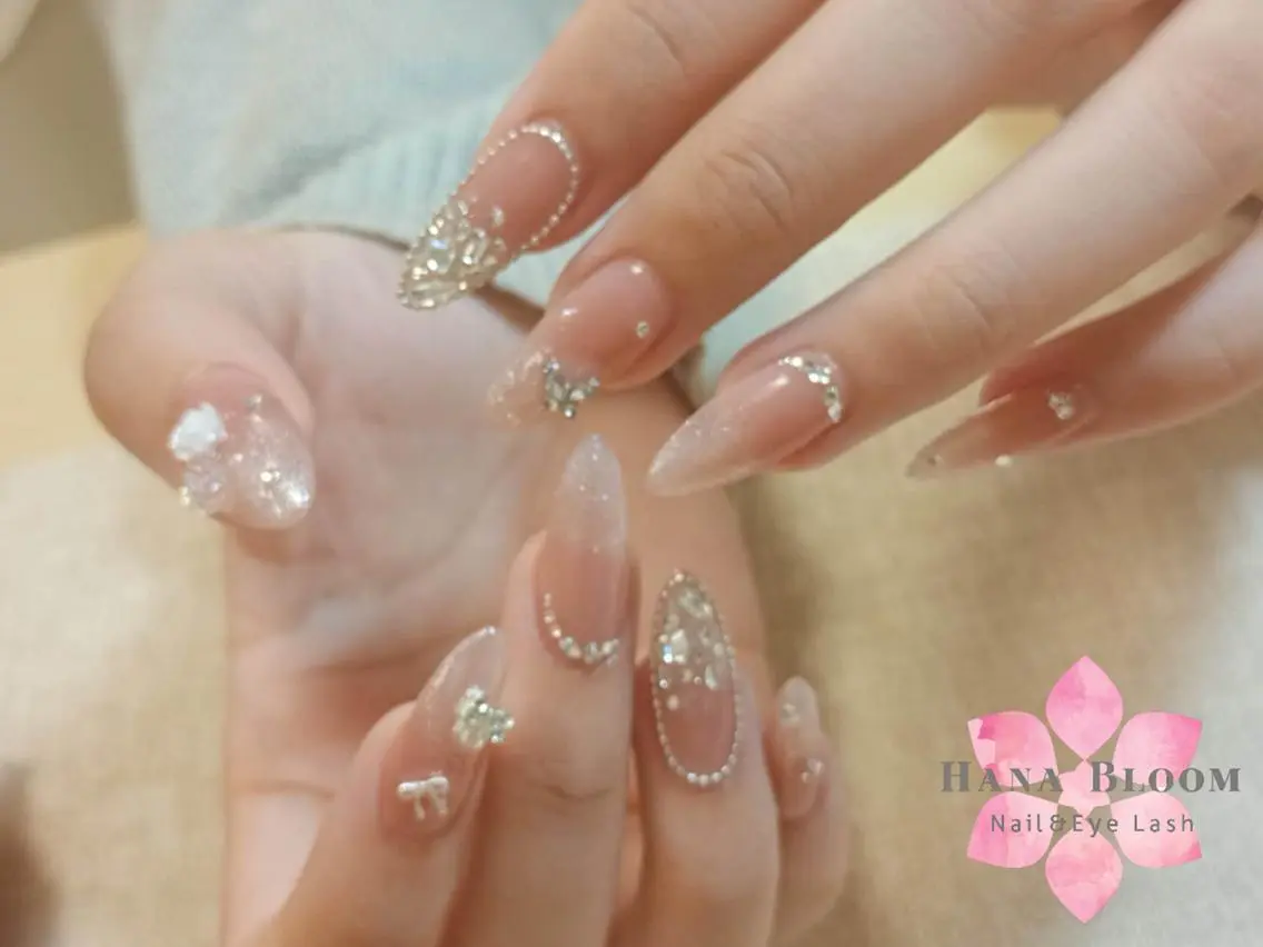 ネイル 長さ出し フットネイル 韓国ネイル マグネットネイル 持ち込み ハンドネイル ハンドケア Hana Bloom Nail💗YUIのネイルデザイン