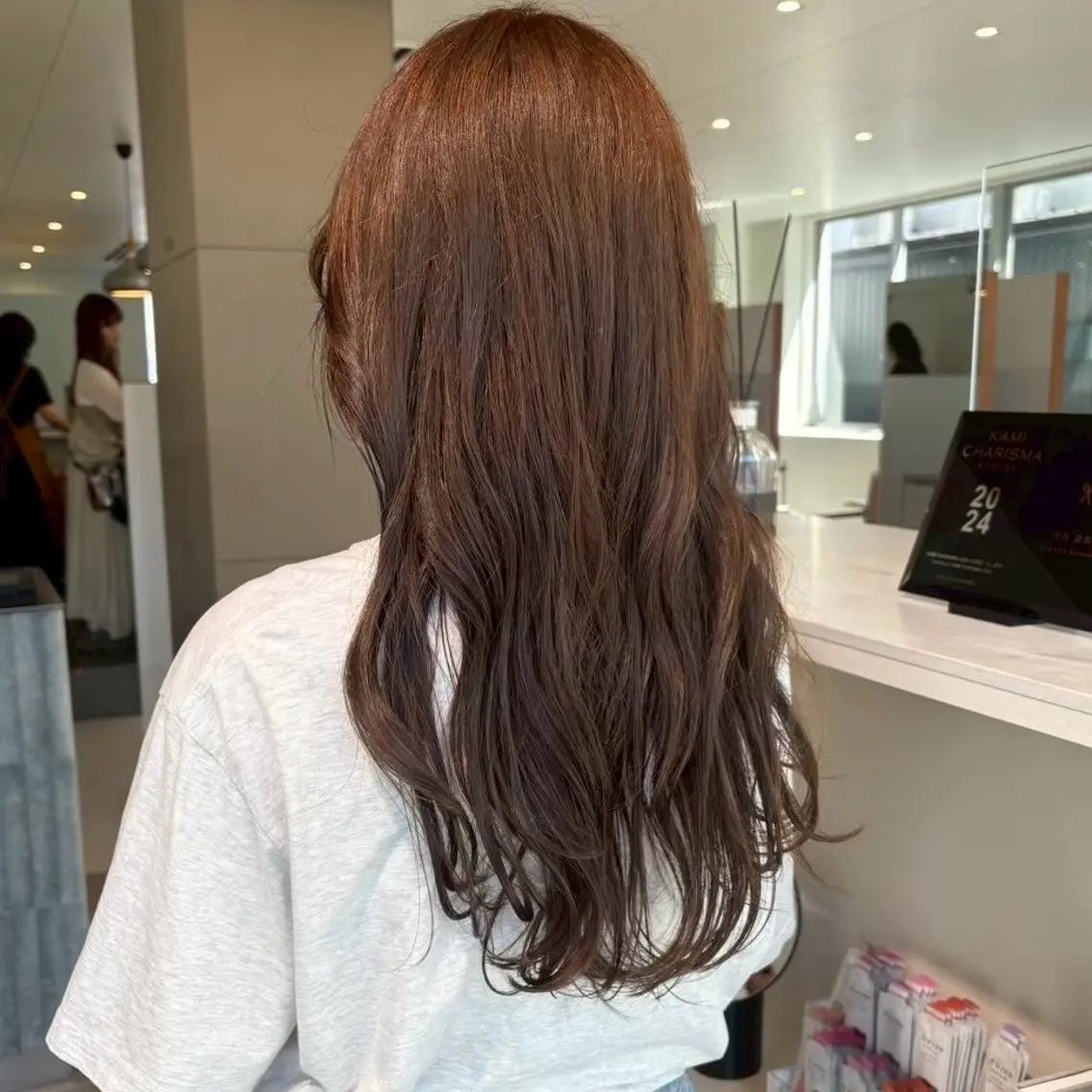 ロング カラー 透明感カラー カット ヘアカラー トリートメント レイヤー/縮毛矯正/ 暖色/mao🎀のヘアスタイル