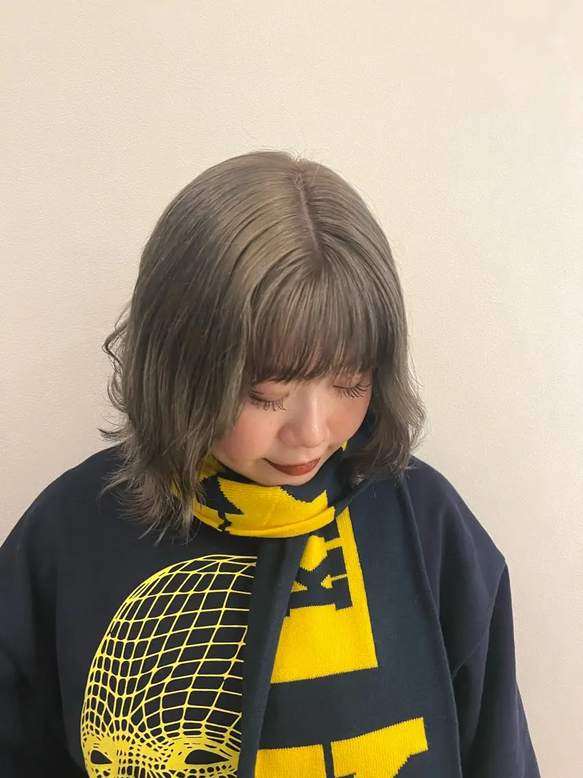 カラー ベージュカラー グレージュ ミルクティーベージュ ミルクティーグレージュ 廣瀬 京花のヘアスタイル