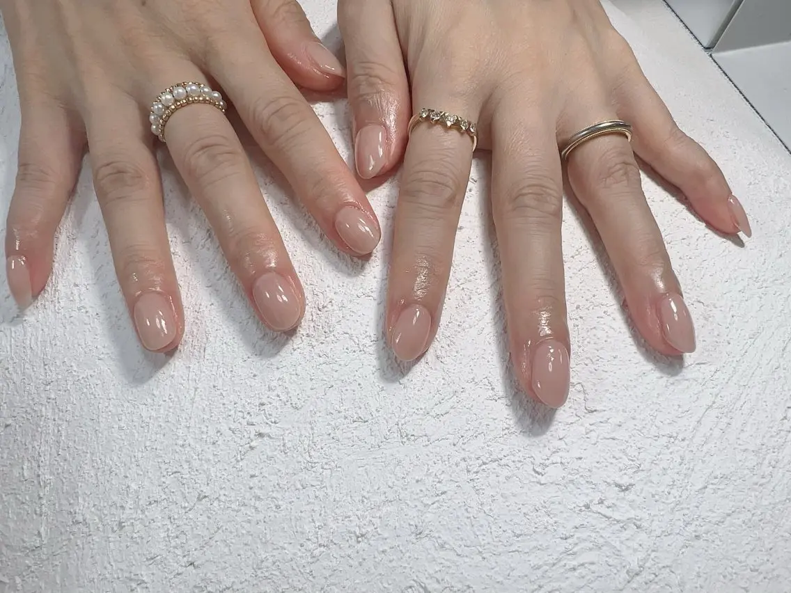 ネイル ジェルネイル Regaro i.sのネイルデザイン