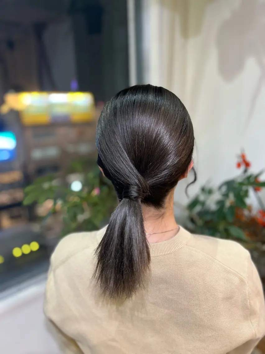 ヘアアレンジ カット 縮毛矯正 トリートメント Miku 🦔 / ヘアセットのヘアスタイル
