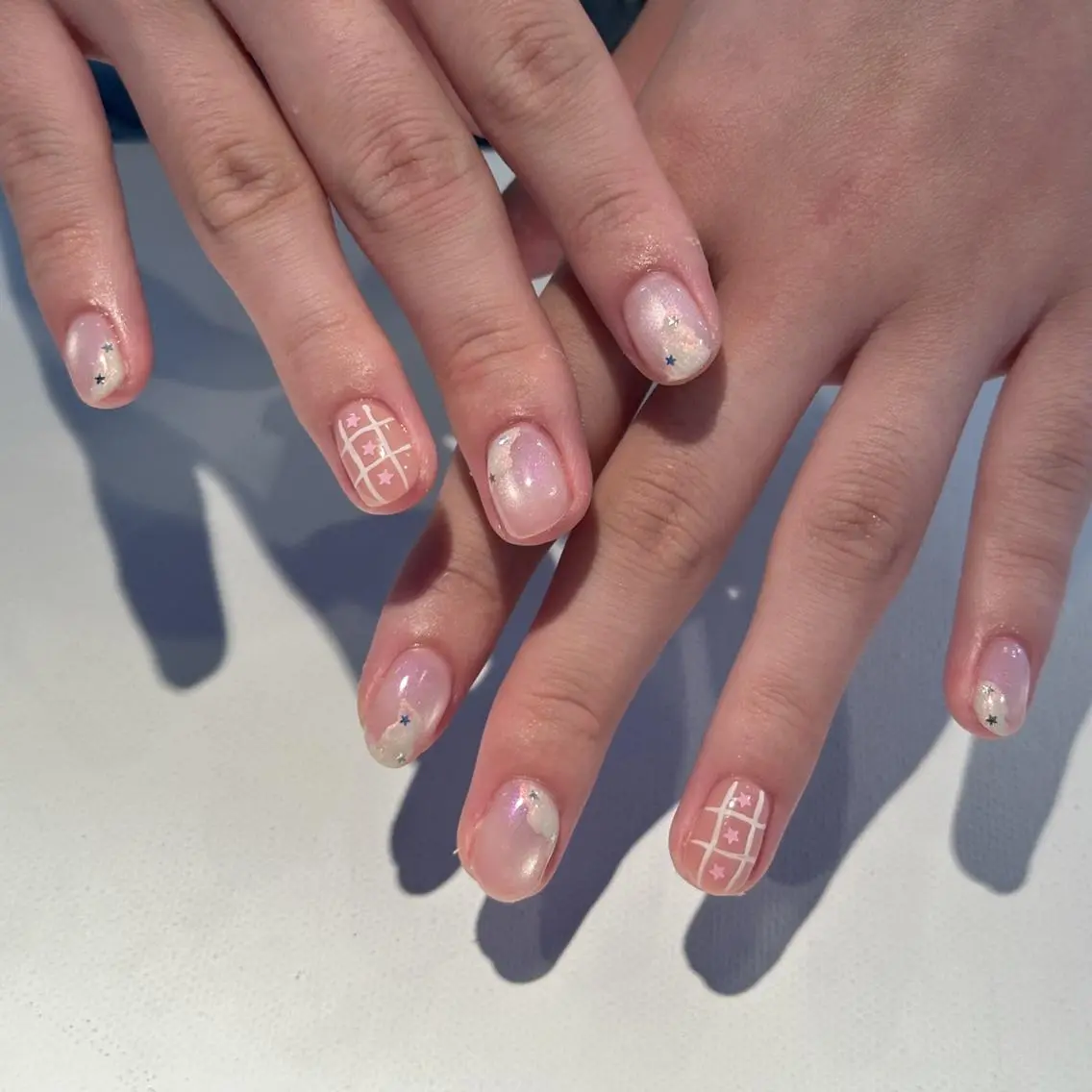 ネイル ガーリー ピンク ハンドネイル ai nail / airiのネイルデザイン