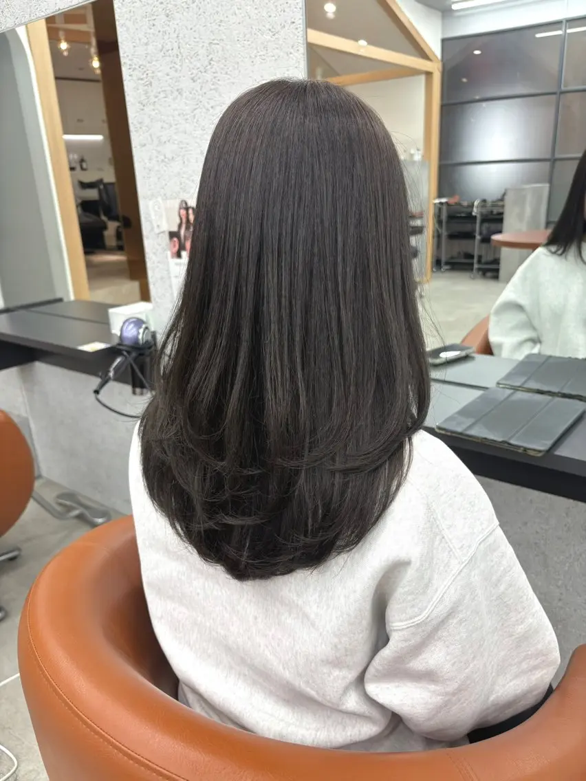 ロング カラー 🫧透明感🫧 上岡夕理香のヘアスタイル