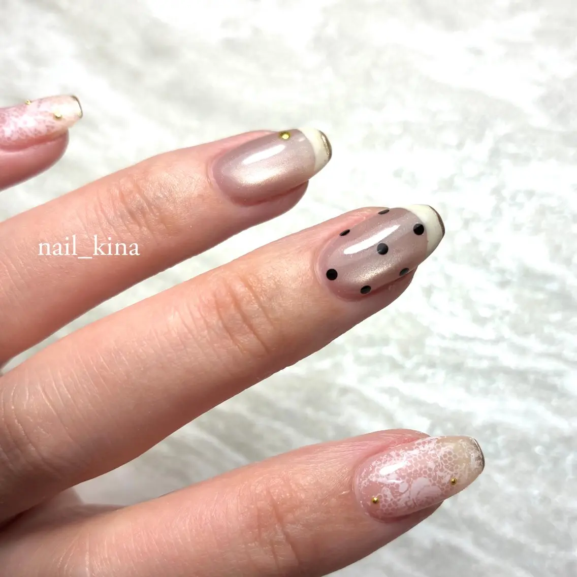 ネイル アートネイル フレンチネイル ジェルネイル レース マグネットネイル ハンドネイル nail_ kinaのネイルデザイン
