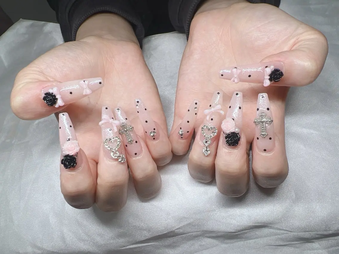ネイル 長さ出し グラデーション キラキラネイル マグネットネイル ニュアンスネイル Lee Nails チップ長さだし専門店のネイルデザイン