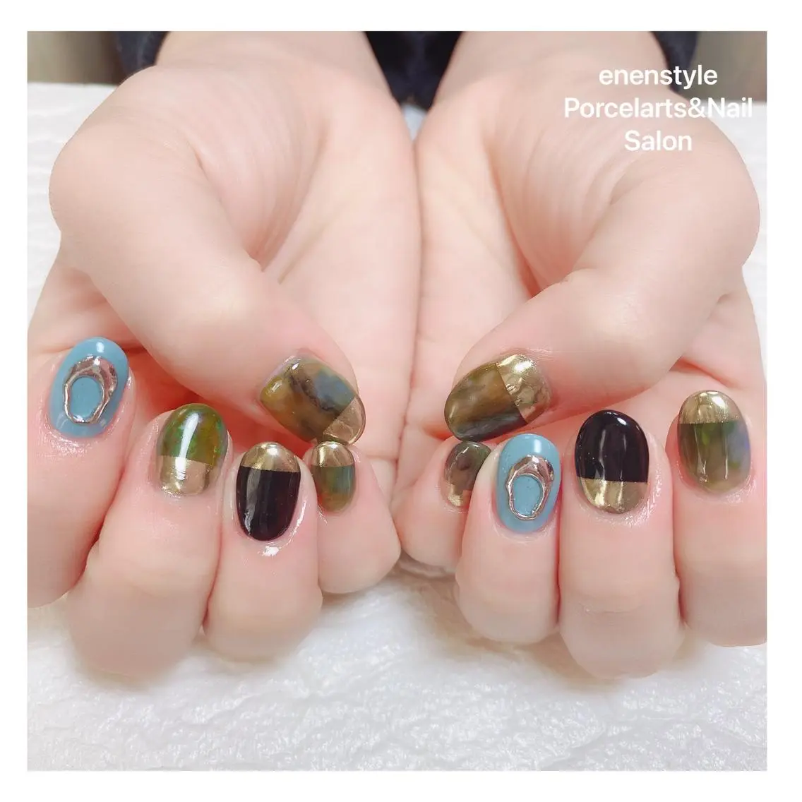 ミディアム ネイル ハンドネイル 🐾enen style 🐾のネイルデザイン
