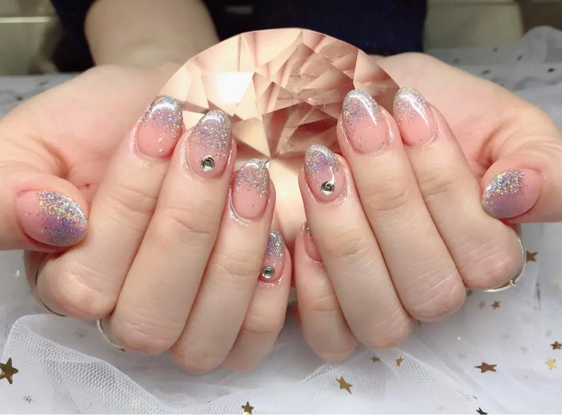 カラー ネイル グラデーションカラー ユニコーンカラー グラデーション Q Free nailsのネイルデザイン