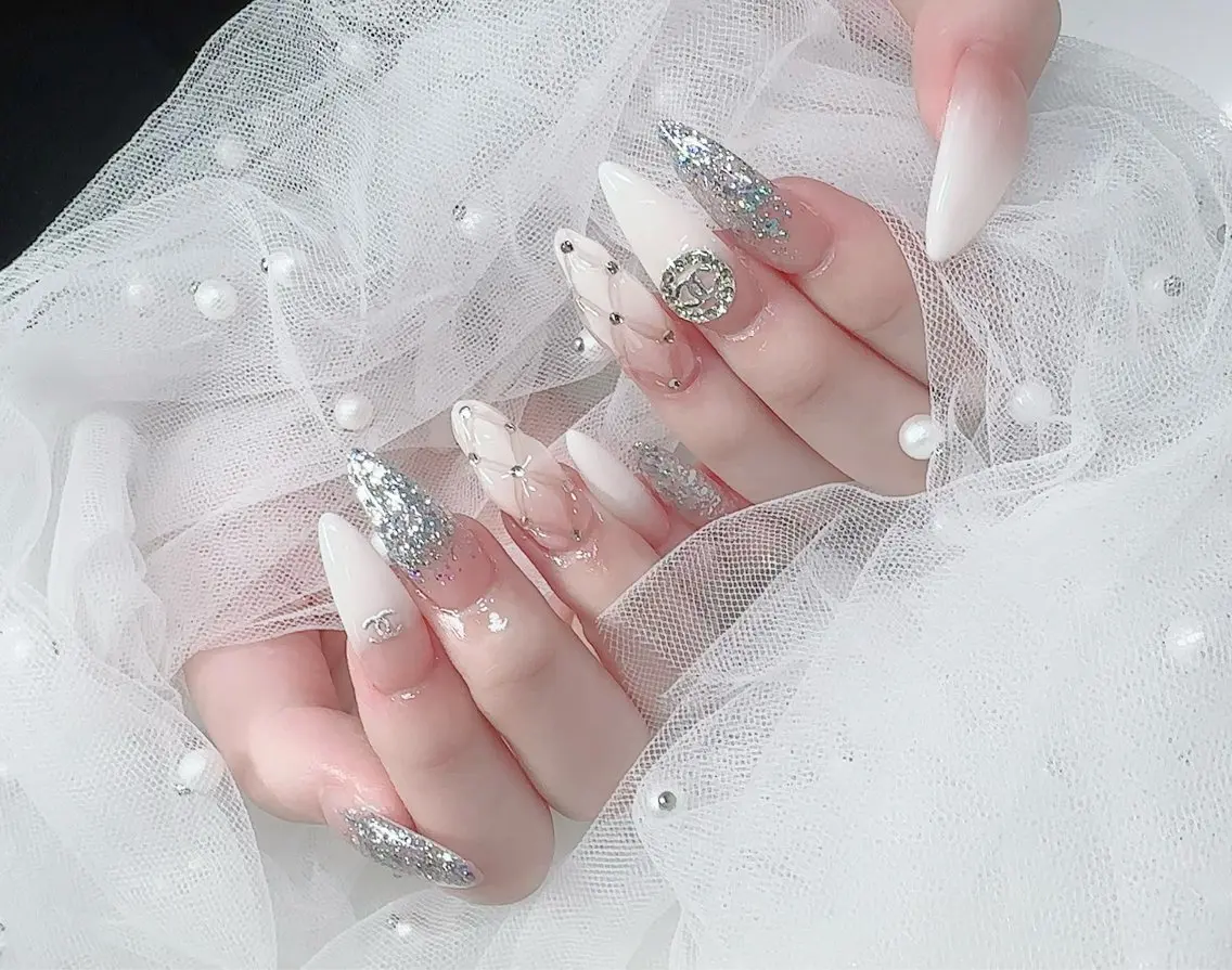 ネイル R salonのネイルデザイン