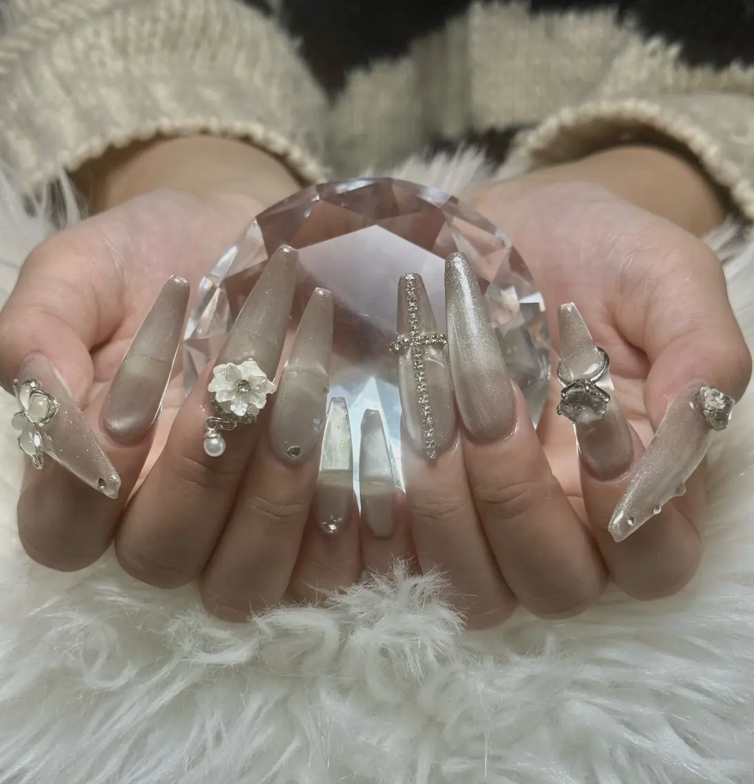 ネイル アートネイル オーロラネイル チークネイル 長さ出し フットネイル ハンドネイル 銀河_ Chan nailsのネイルデザイン