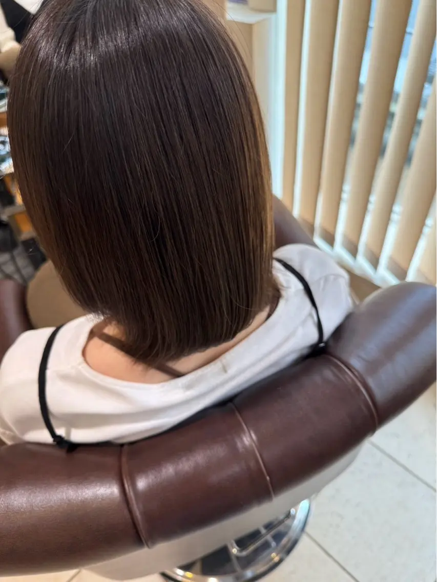 レディースカット✂︎(シャンプー込・3cm以上切らせてくださる方)の写真
