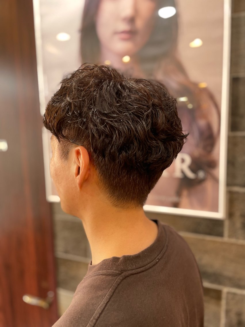 ショート パーマ メンズ メンズヘア⚜️志村 哲也⚜️のヘアスタイル
