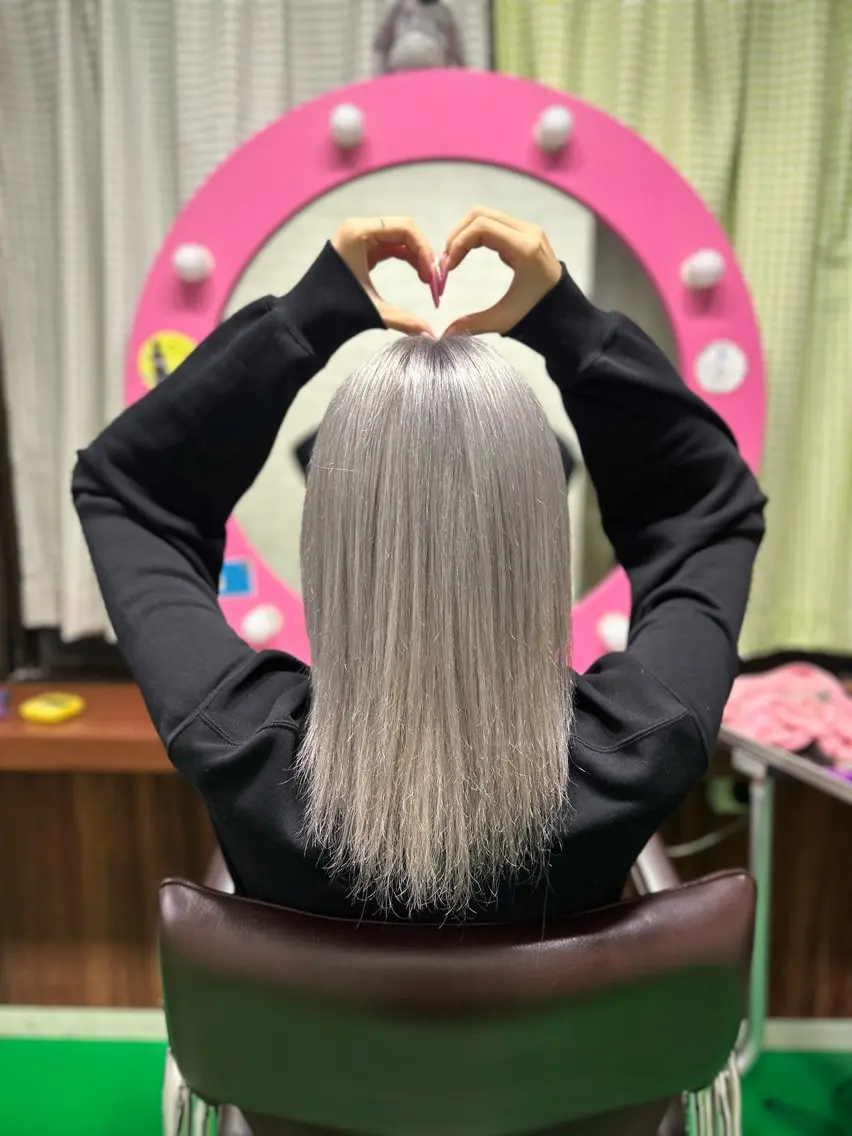 ミディアム 🍒SHO KI🍒のヘアスタイル