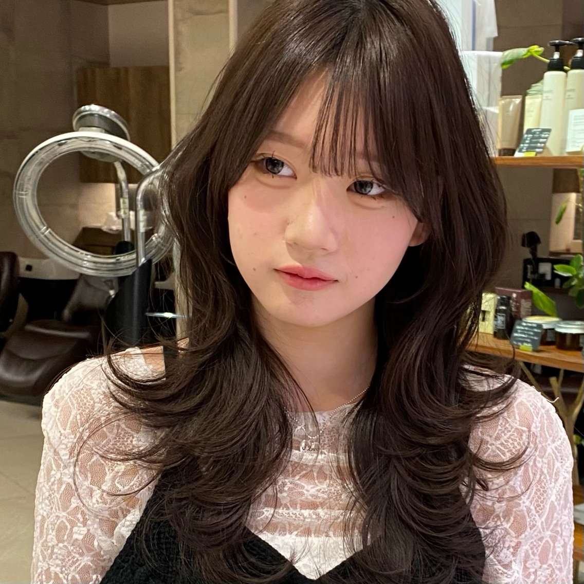 ミディアム 無料カット/レイヤー 特化／表参道🌟飯塚のヘアスタイル