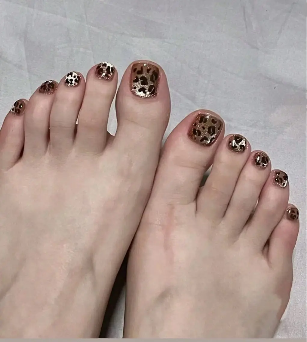 ネイル MoonHi Nail 朝霞台のネイルデザイン