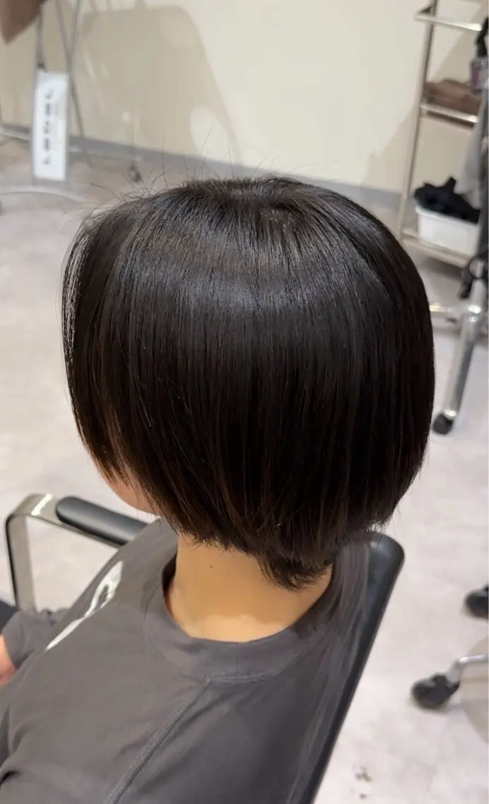 【メンズの矯正カットはこちら🌟】縮毛矯正(酸性可)+メンズカット+髪質改善トリートメント180分の写真