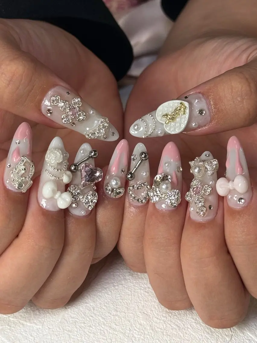 ミディアム ハンドネイル Latte Nail 十三のネイルデザイン