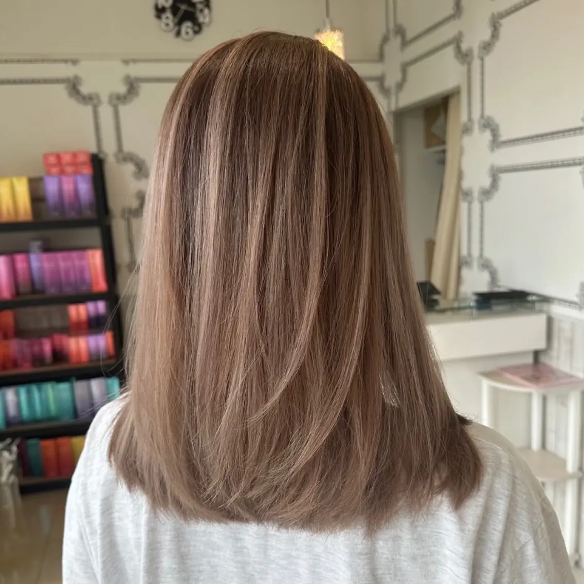 ミディアム レイヤーカット 得能 雅人のヘアスタイル