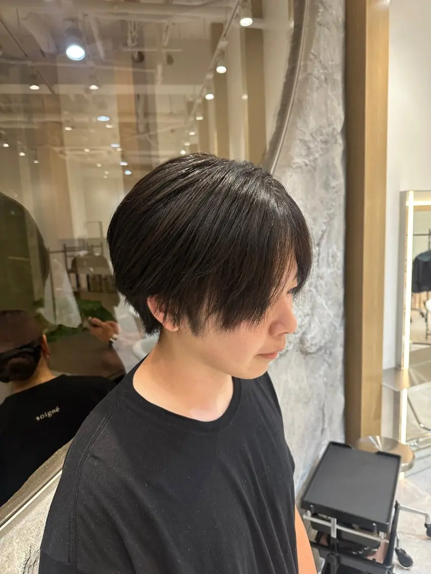 ショート 透明感カラー/伊藤 陸/soigneのヘアスタイル
