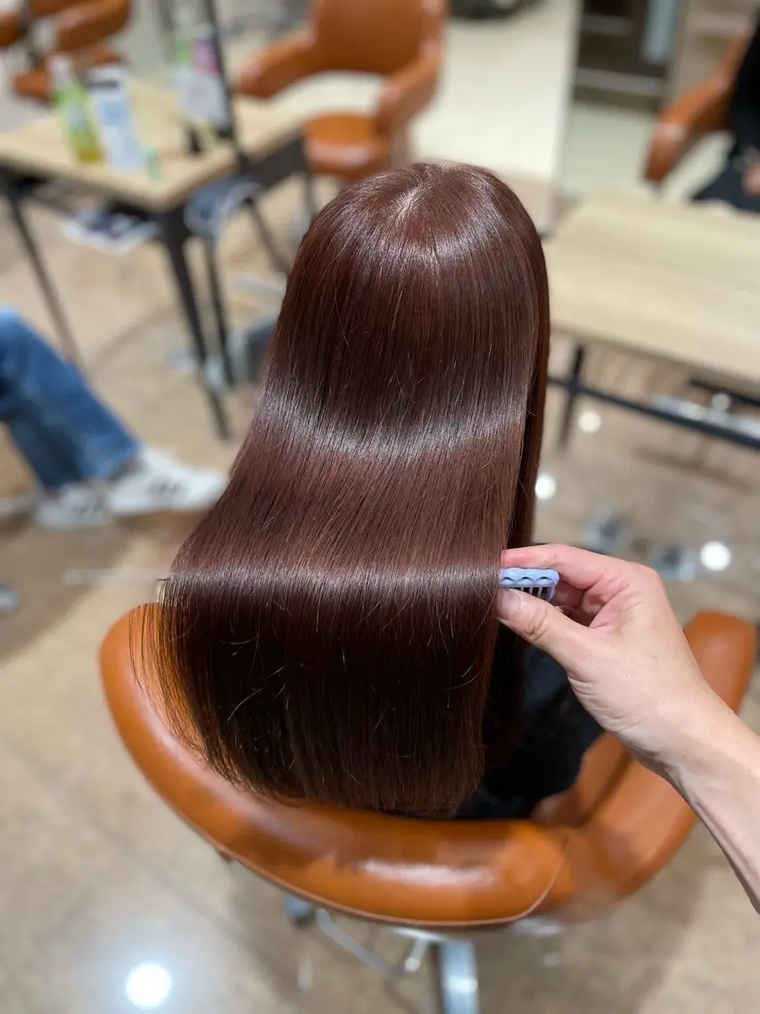セミロング 脱白髪染め白髪ぼかし TERA(寺崎)のヘアスタイル