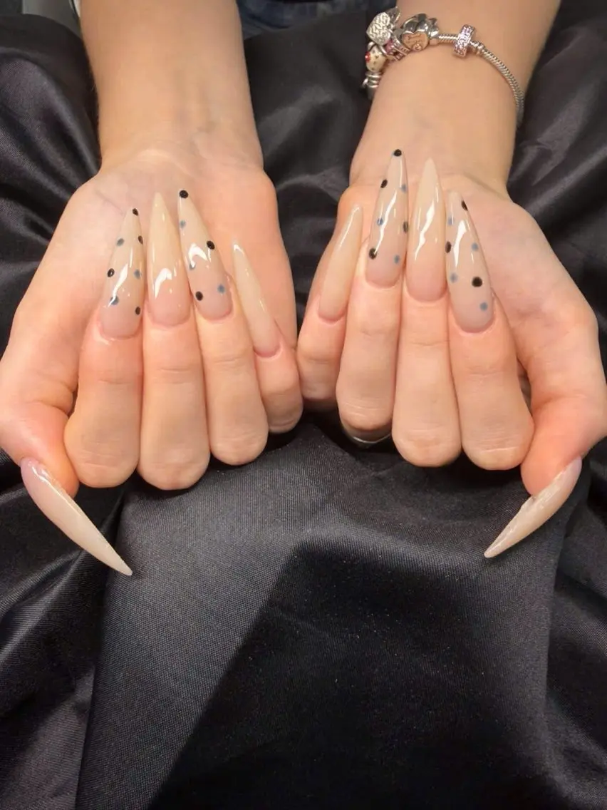 ネイル アートネイル フレンチネイル ジェルネイル 韓国ネイル マグネットネイル HAPPI NAIL 大国町のネイルデザイン