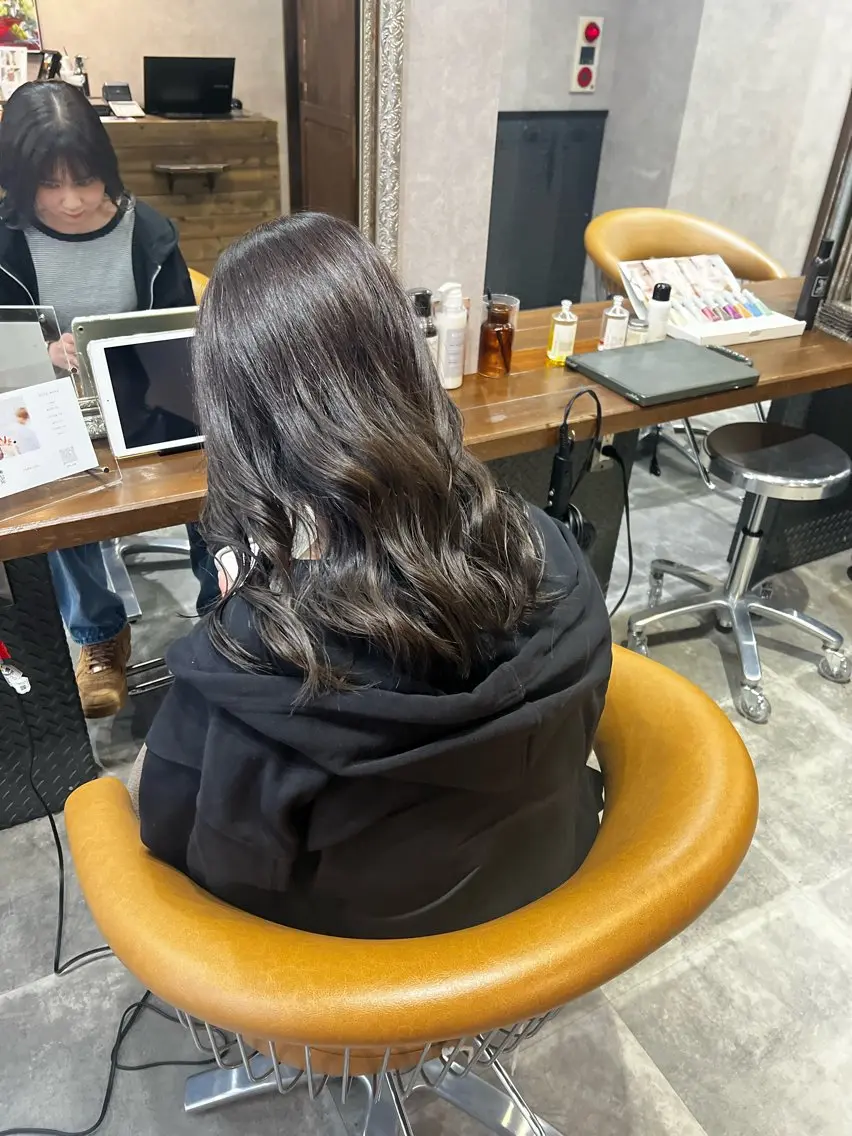 ロング 天王町×韓国レイヤー 髪質改善 佐藤友茉のヘアスタイル