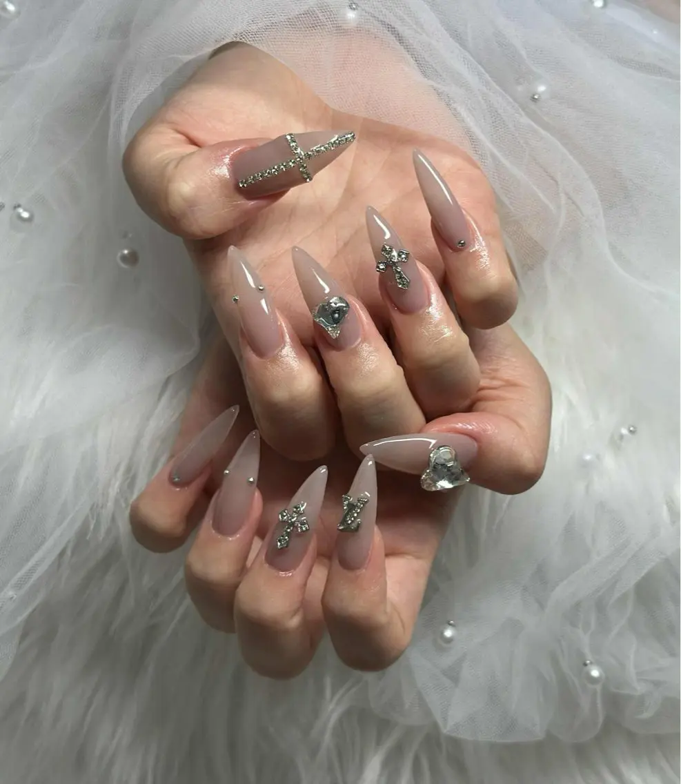 ネイル オーロラネイル フレンチネイル ジェルネイル ハロウィン 韓国ネイル ハンドネイル neco H.babynailのネイルデザイン
