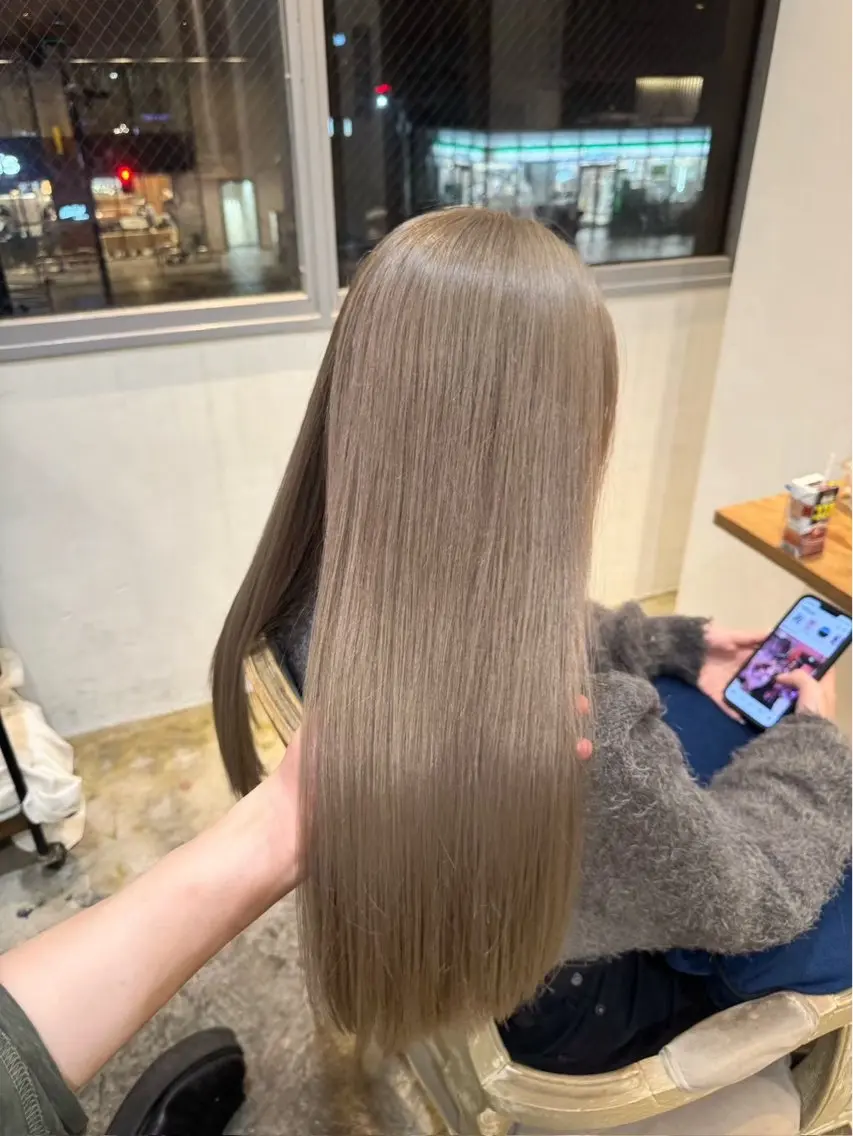 ロング 赤味消し美容師✄﻿ 🍀ヨシノのヘアスタイル