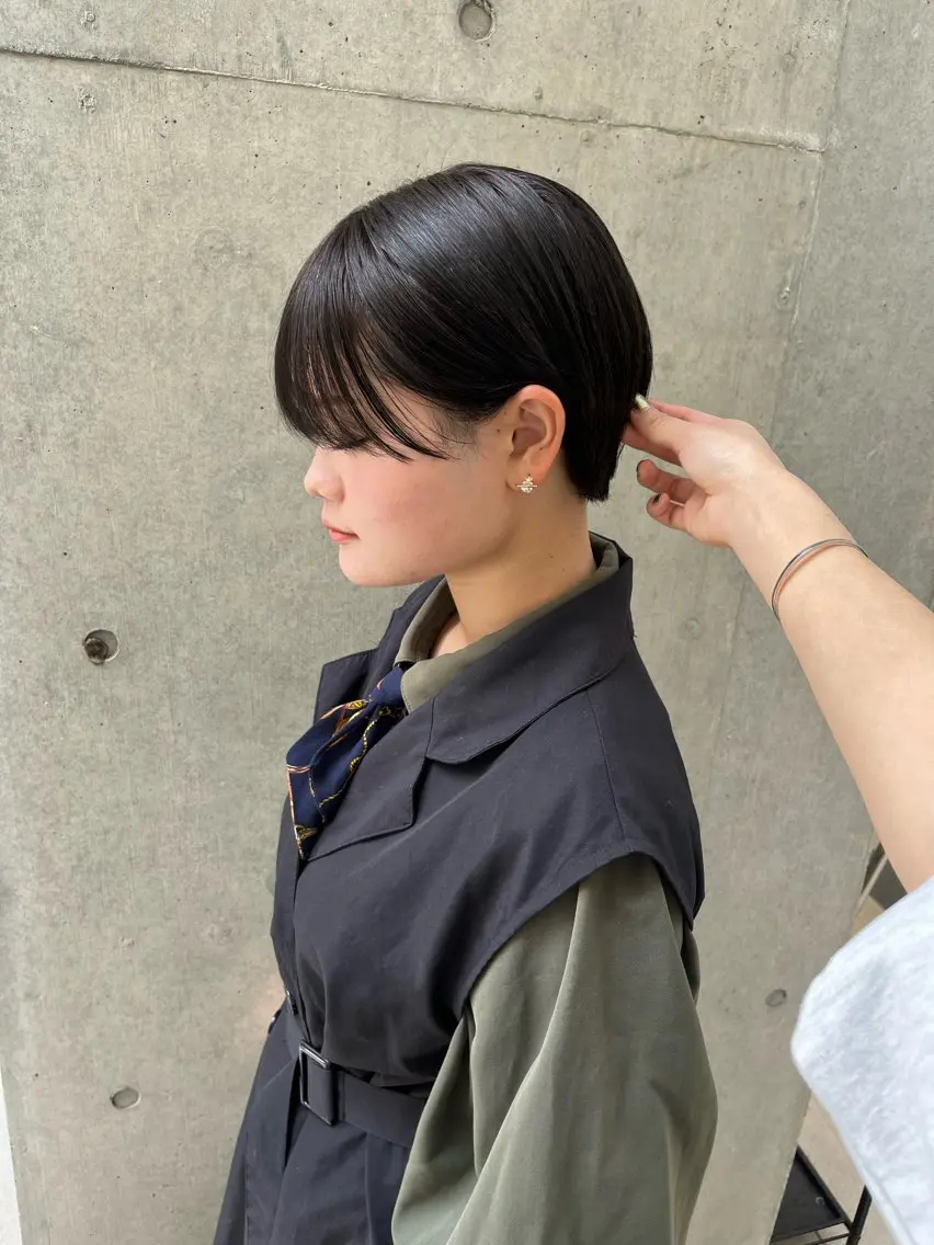 ショート 縮毛矯正ボブ&顔まわ レイヤー♡TOMOEのヘアスタイル