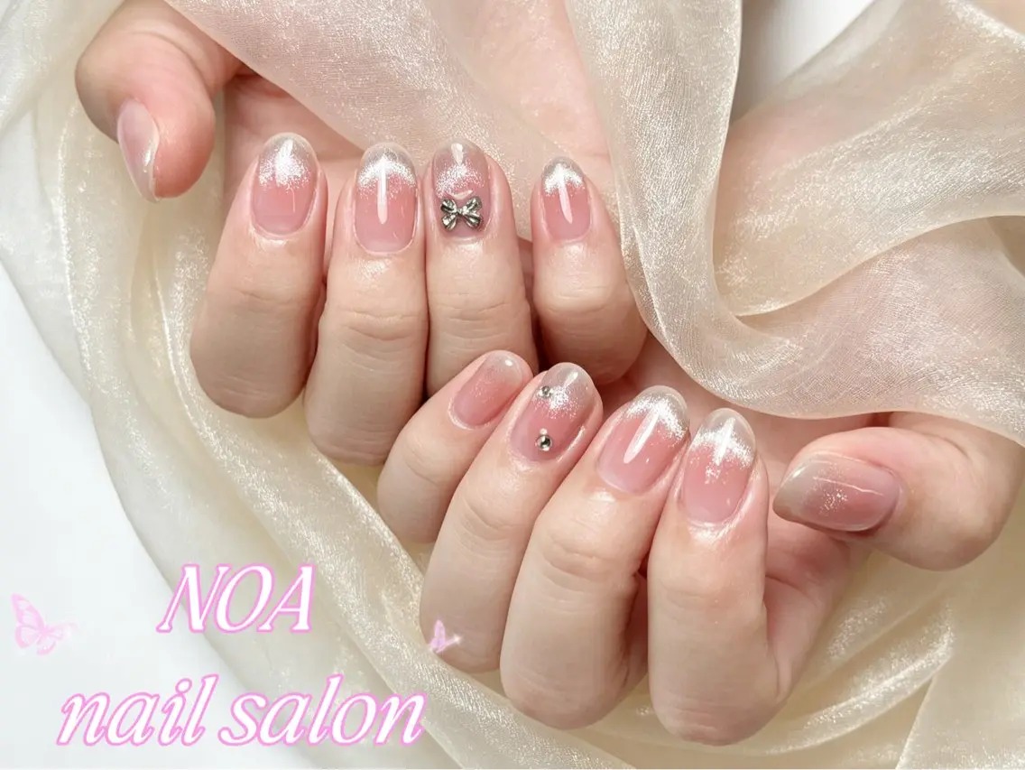 ネイル フレンチネイル グラデーション 韓国ネイル マグネットネイル 持ち込み ハンドネイル Noa Nail みつきのネイルデザイン