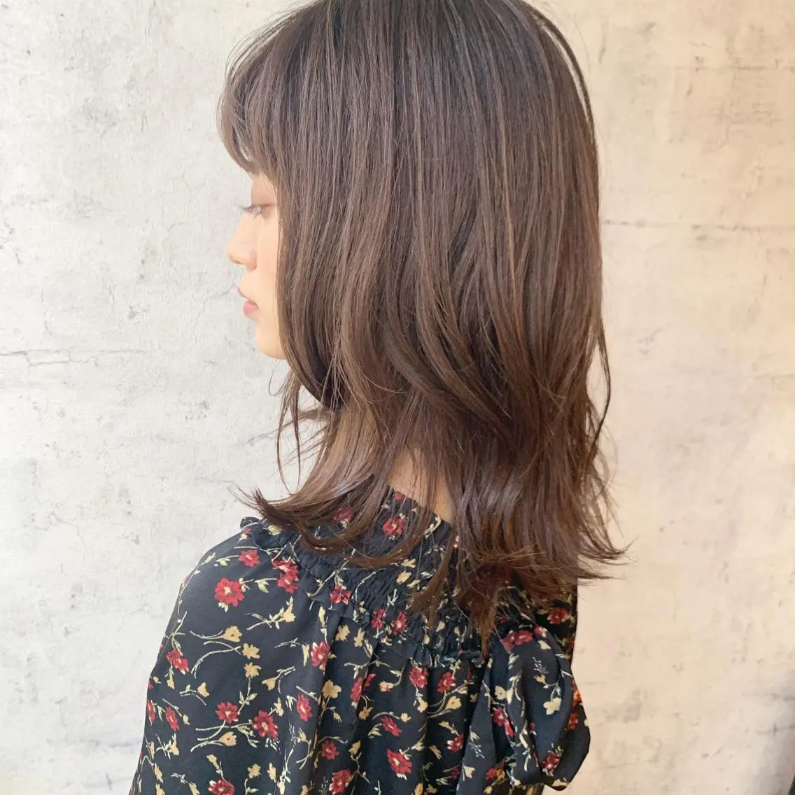 ミディアム カラー ブラウンカラー ナチュラルブラウン カット ヘアカラー トリートメント 池田 真由美のヘアスタイル