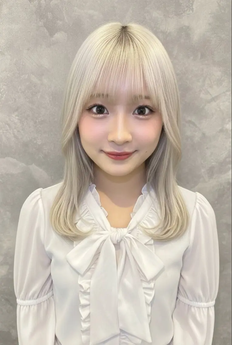 ミディアム ラベンダーベージュ 学生 韓国風ヘア ヘアカラー 🦋ami/浦和 ブリーチ/韓国🦋のヘアスタイル