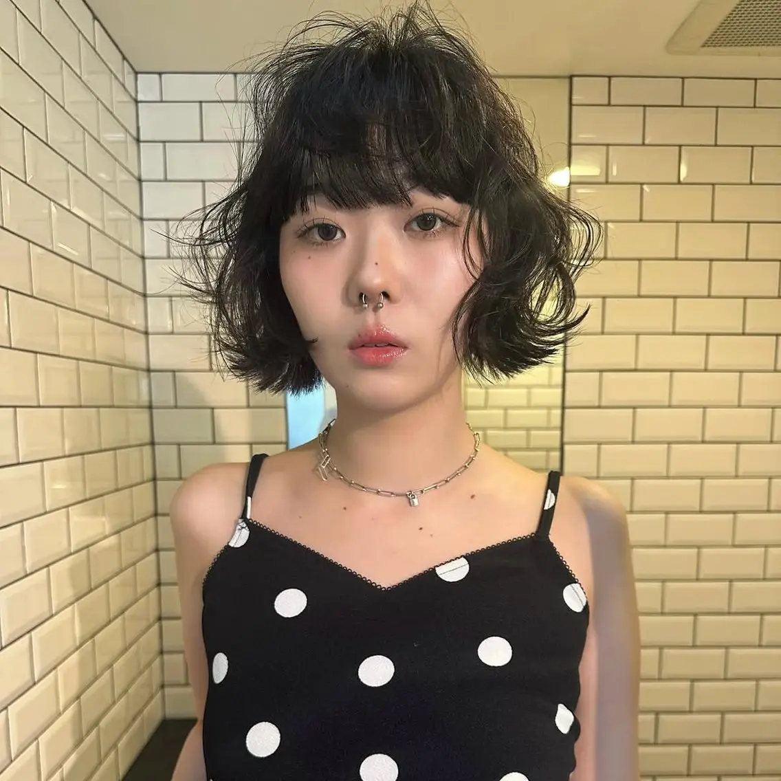 ショート カラー ヘアアレンジ MIYU/ケアブリ ーチカラー／デザインのヘアスタイル