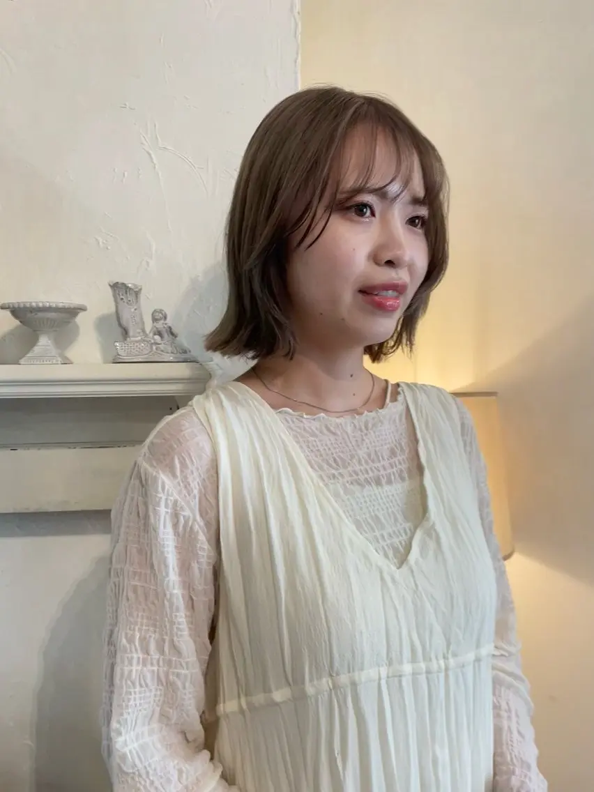 ショート カラー ウエノ マユのヘアスタイル