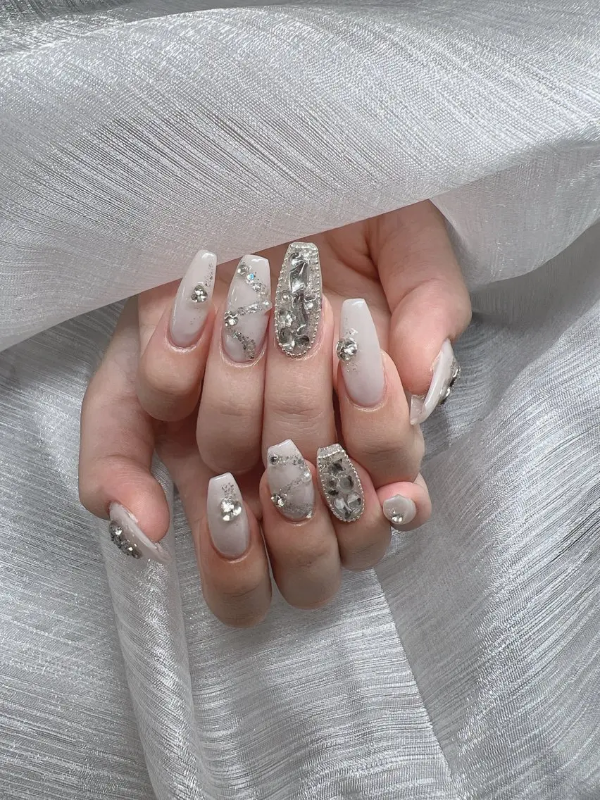 ネイル Lee Nailsのネイルデザイン