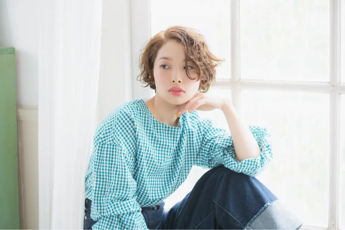ショート ボブ カット ヘアカラー トリートメント 所渉/韓国レイヤー /ウルフカットのヘアスタイル