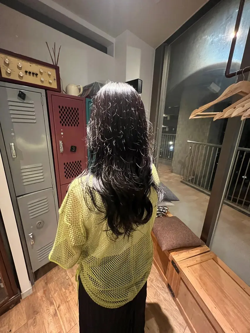 ロング ヘアカラー 浜崎 恵澄のヘアスタイル