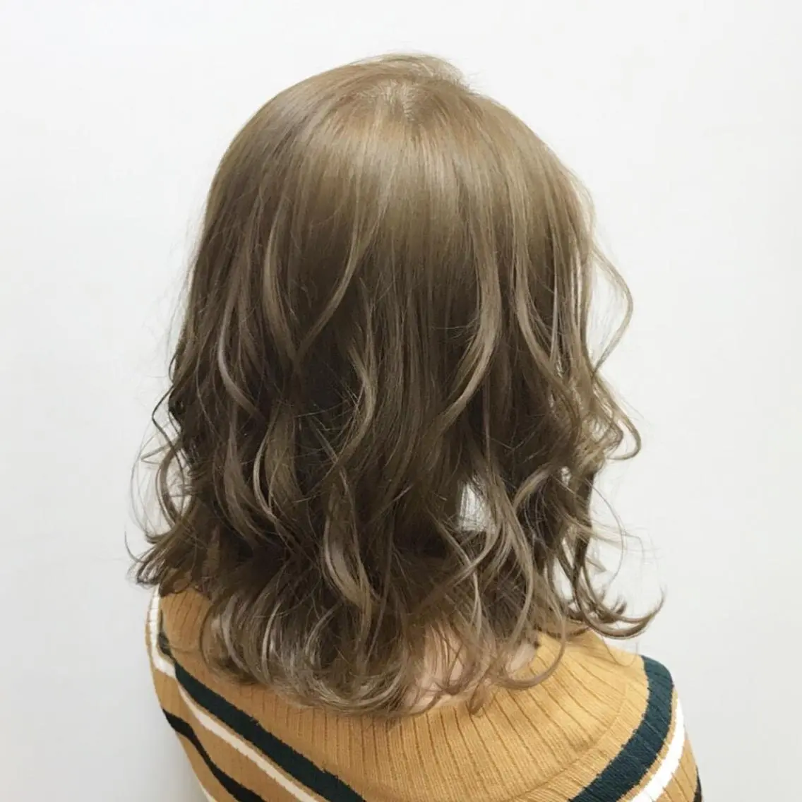 ミディアム カラー イルミナカラー 似合わせ/前髪カット /店長   村上直也のヘアスタイル