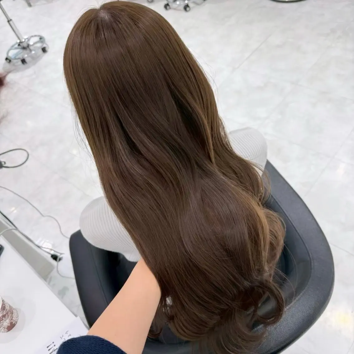 カラー 🤍ブリーチなし ブラウンhimi🤍のヘアスタイル