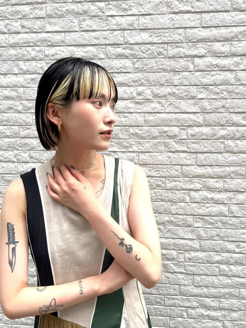 【周りと差をつける❤️‍🔥】カット＋インナーカラー+トリートメントの写真