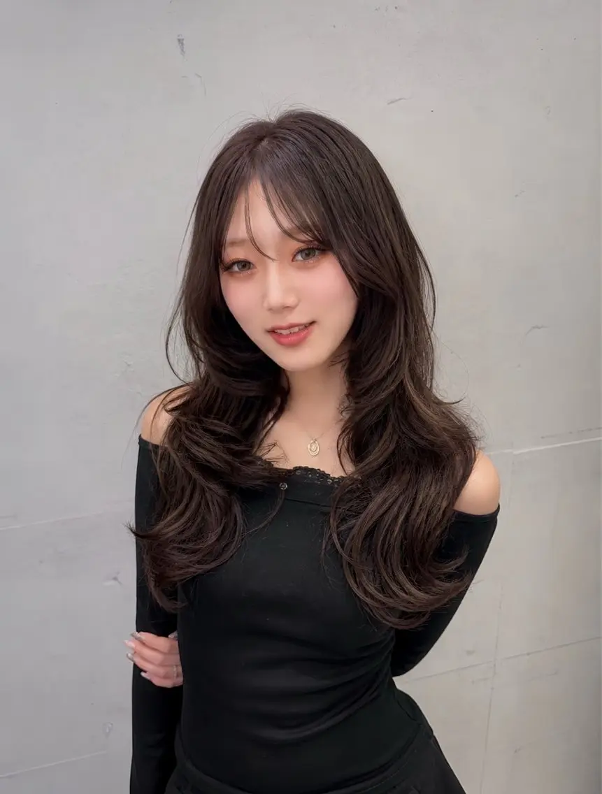 ロング カラー ヘアアレンジ カット ヘアカラー トリートメント ヘッドスパ ヘアセット 韓国レイヤーカット /韓国トレンドカラーのヘアスタイル