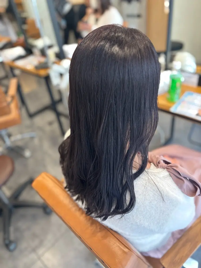 セミロング カラー SHIAN ゆうきのヘアスタイル