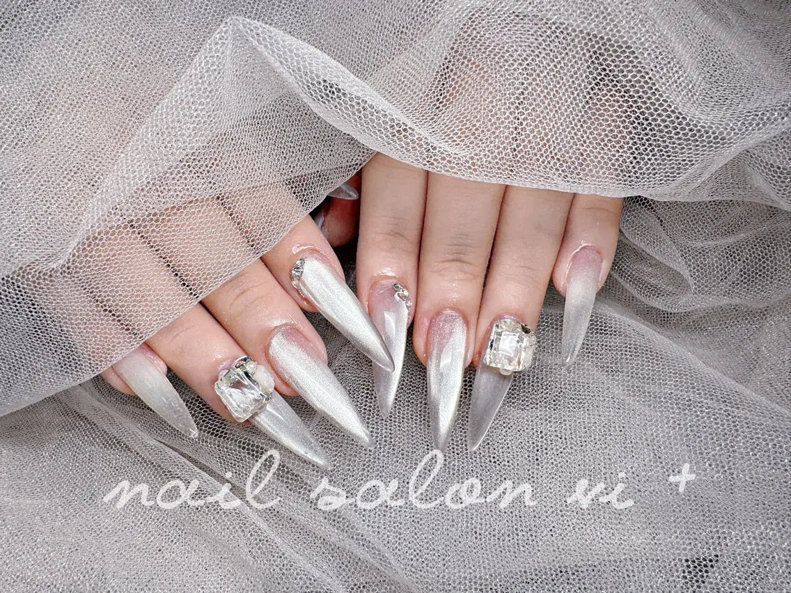 ネイル ハンドネイル ✨Nailsalon Vi+✨のネイルデザイン