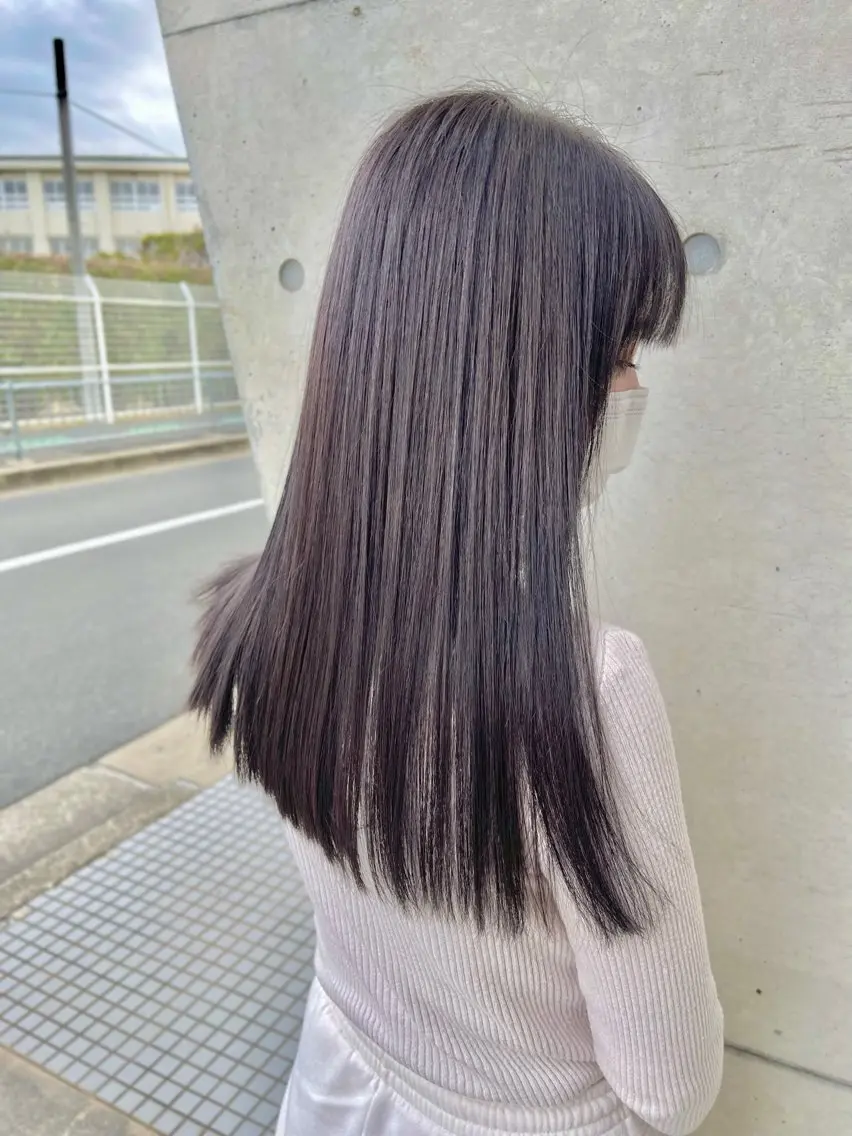 セミロング カラー 髪質改善 ♦️髪質改善縮毛矯正 美髪💍谷口克也♦️のヘアスタイル