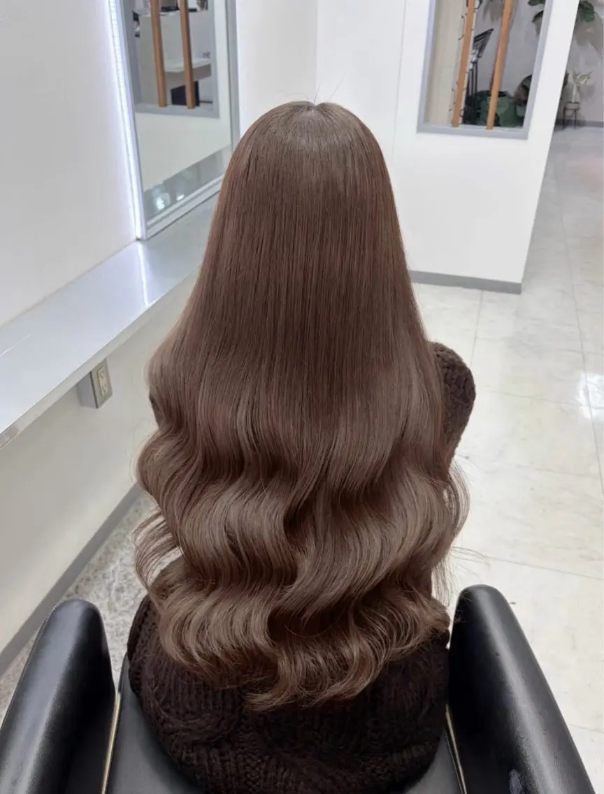 ロング カット ヘアカラー トリートメント ioe 心斎橋のヘアスタイル