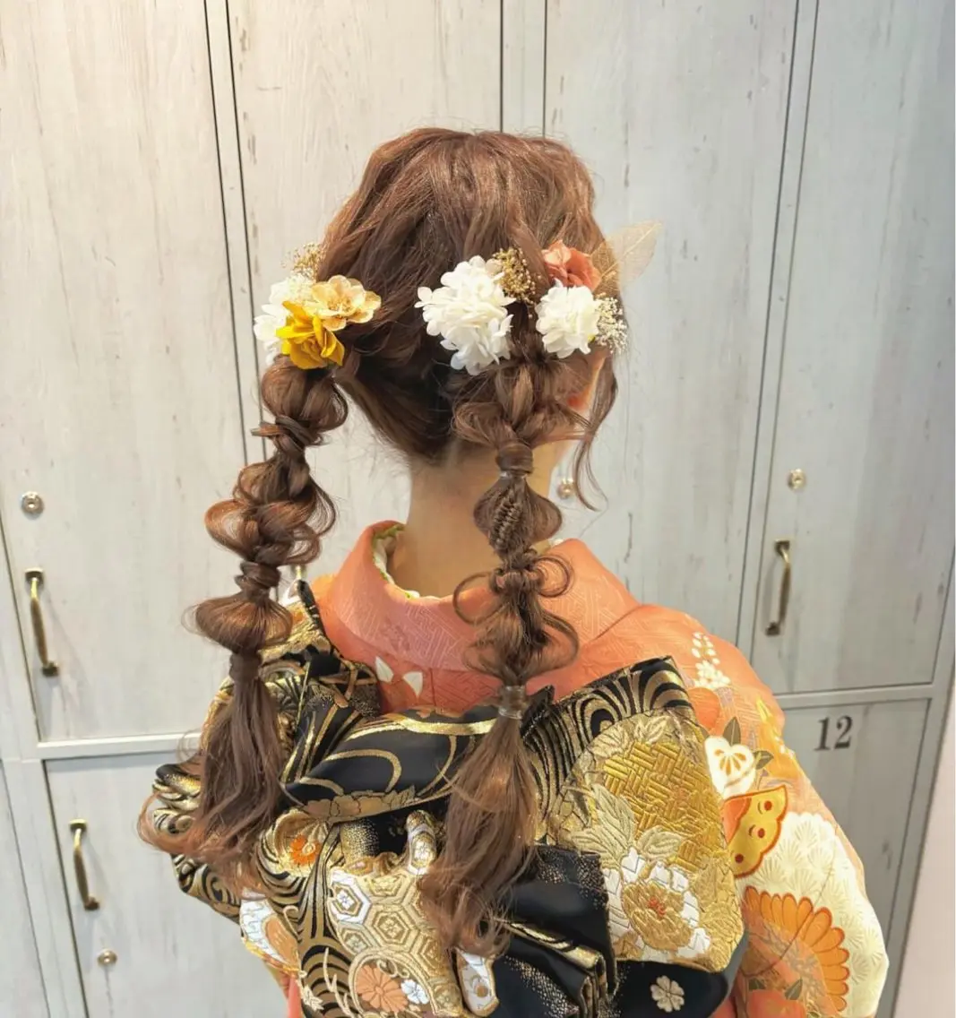 【 🩰お呼ばれ・ライブ参戦にぴったり🤍 】ヘアアレンジの写真