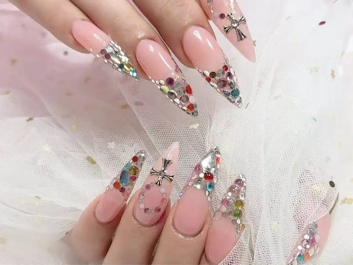 ネイル ジョリ kasumi🌹💅のネイルデザイン