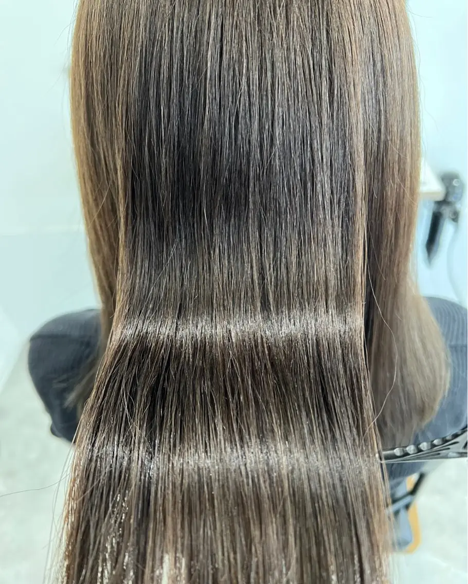 ロング Yumi/艶髪/ 透明感カラー🤍のヘアスタイル