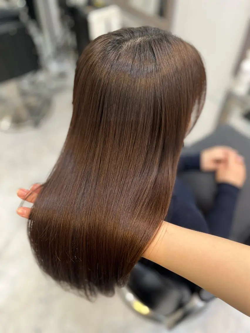ミディアム ミディアムパーマ 縮毛矯正 トリートメント Hana🌷/ 透明感/艶髪/表参道のヘアスタイル